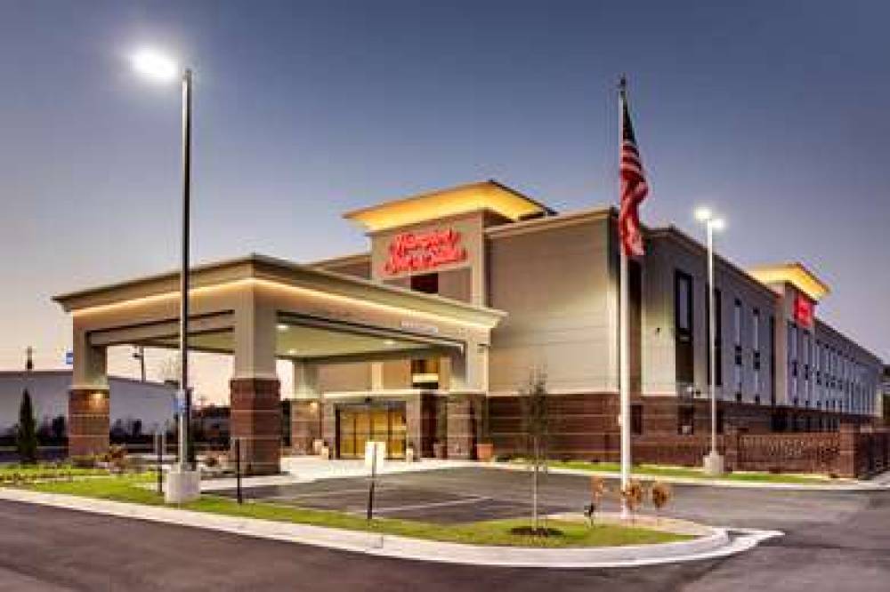 HAMPTON INN ANDAMP; SUITES CORDELE 1