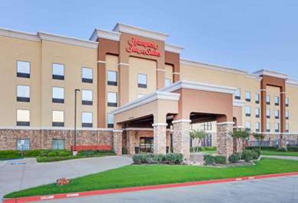 HAMPTON INN ANDAMP; SUITES DALLAS-A 1