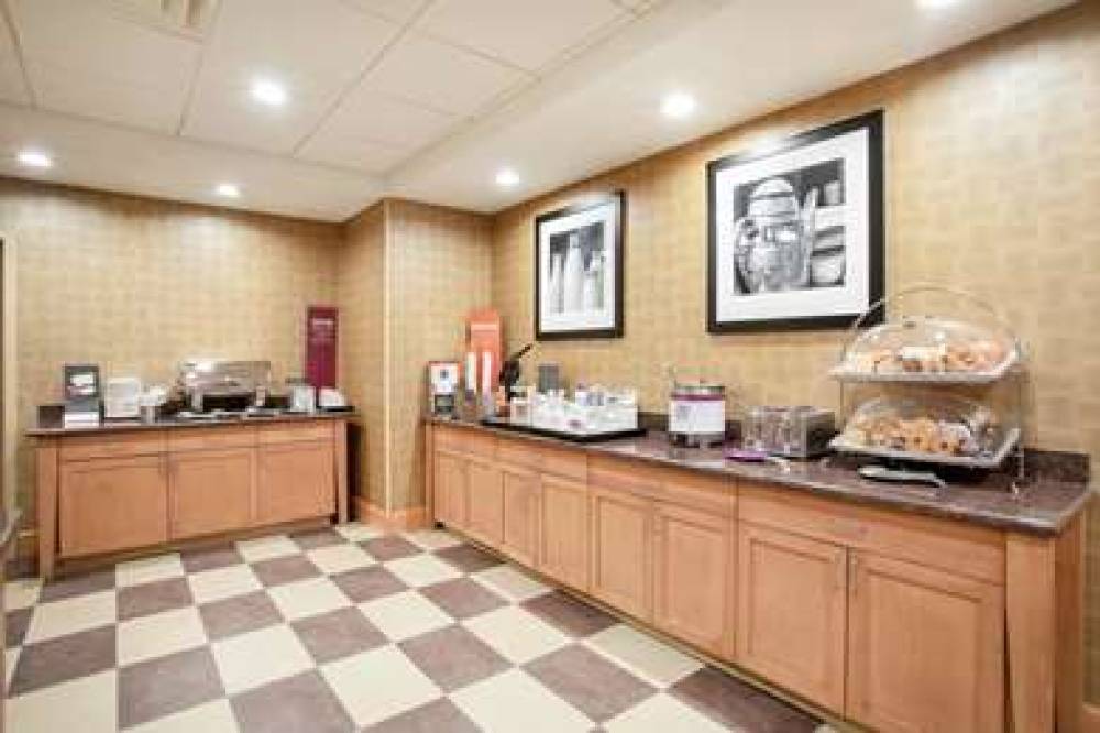 HAMPTON INN ANDAMP; SUITES DENVER/S 10