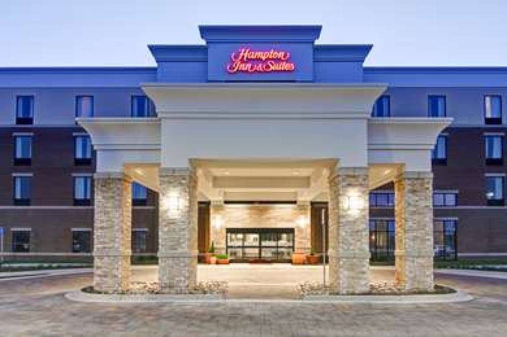 HAMPTON INN ANDAMP; SUITES DETROIT/ 1