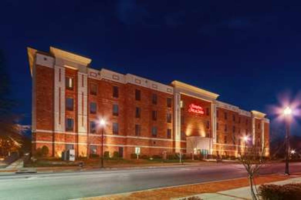 Hampton Inn Andamp; Suites Hartsvil