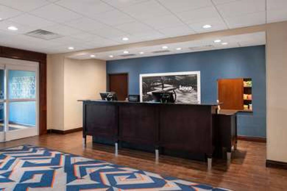 HAMPTON INN ANDAMP; SUITES HARVEY/N 6