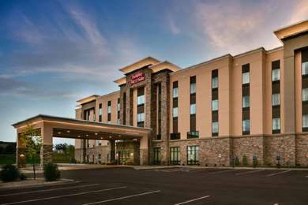 HAMPTON INN ANDAMP; SUITES HUDSON 1