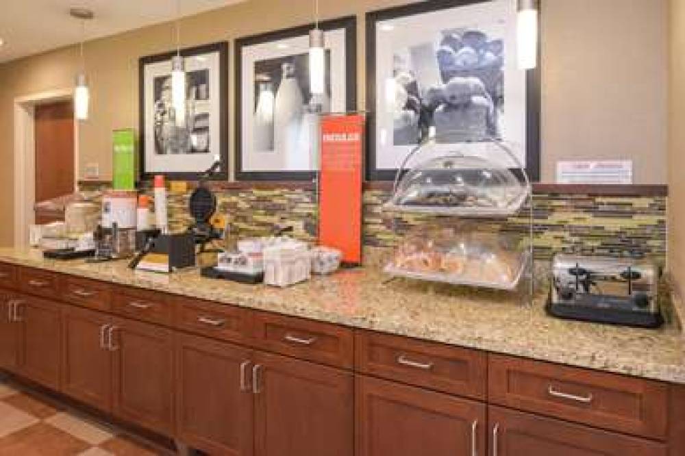 HAMPTON INN ANDAMP; SUITES LONOKE 9