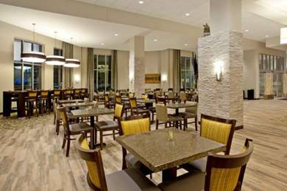 HAMPTON INN ANDAMP; SUITES MINNEAPO 5