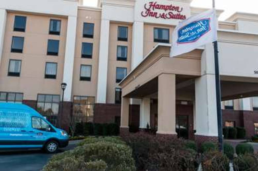 Hampton Inn Andamp; Suites Mt. Juli