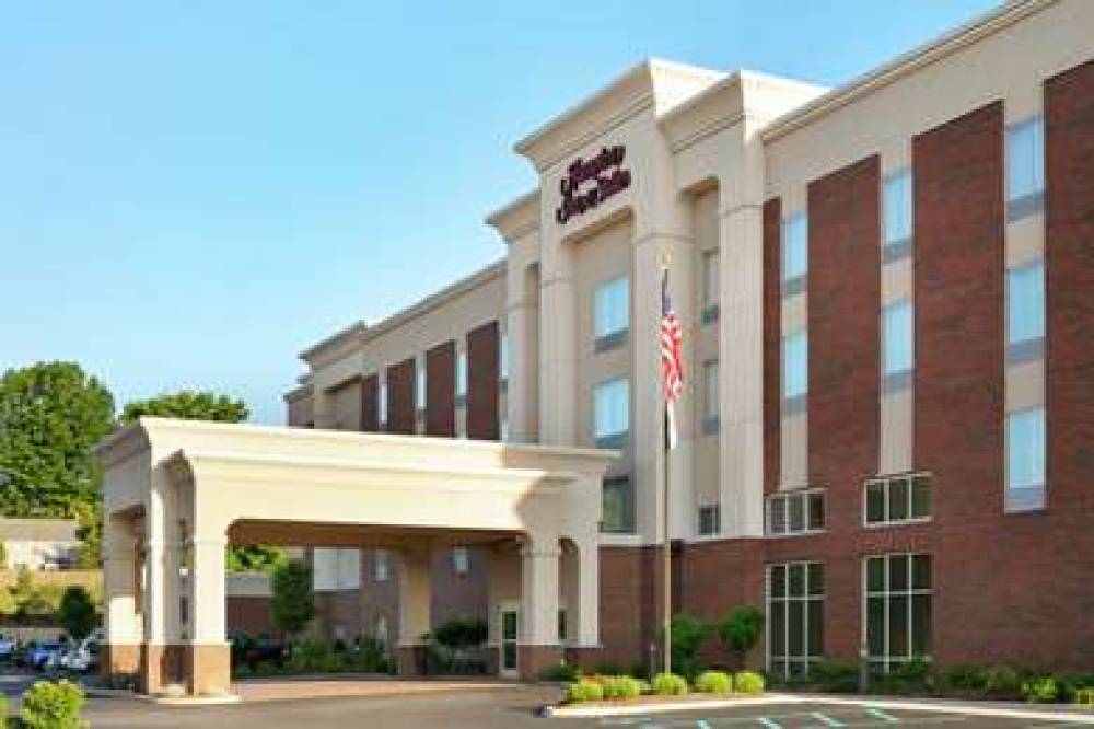 Hampton Inn Andamp; Suites Parkersb