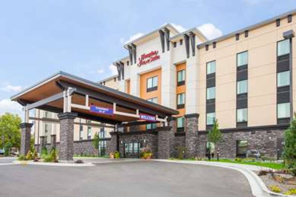 HAMPTON INN ANDAMP; SUITES PASCO/TR 1