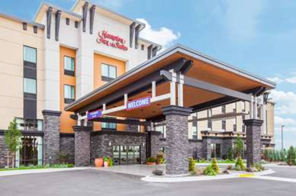 HAMPTON INN ANDAMP; SUITES PASCO/TR 4