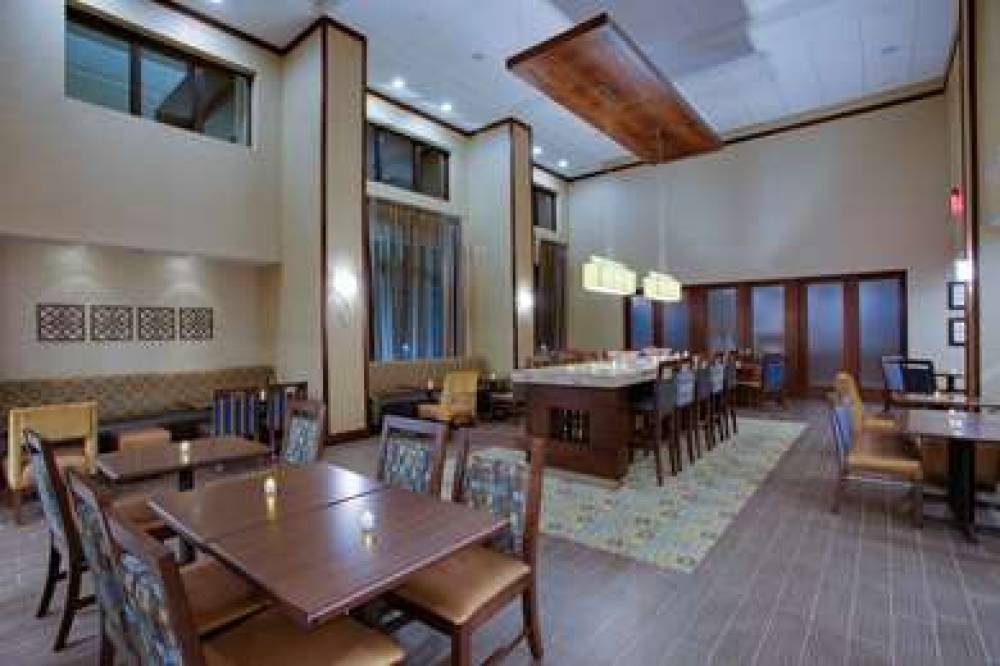 HAMPTON INN ANDAMP; SUITES PHILADEL 6