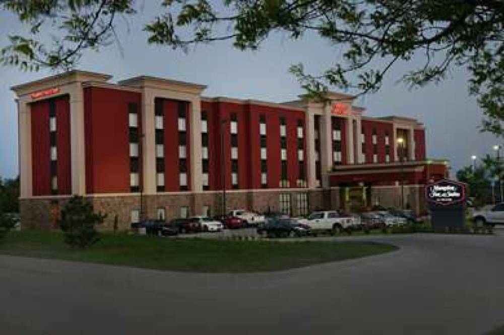 Hampton Inn Andamp; Suites Ponca Ci