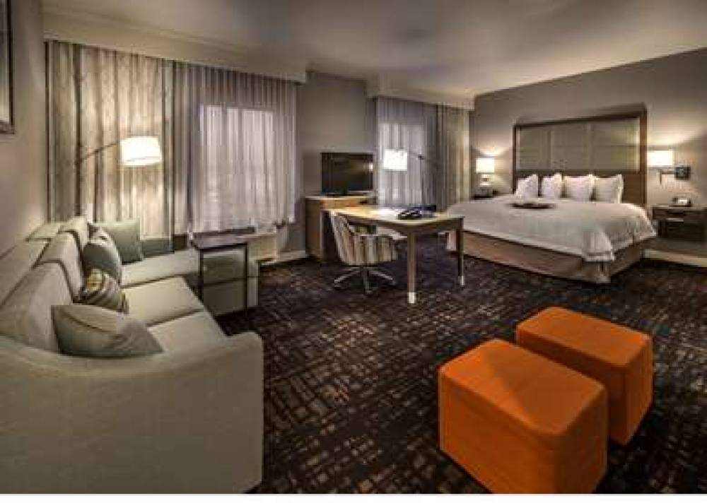 HAMPTON INN ANDAMP; SUITES RENO WES 8