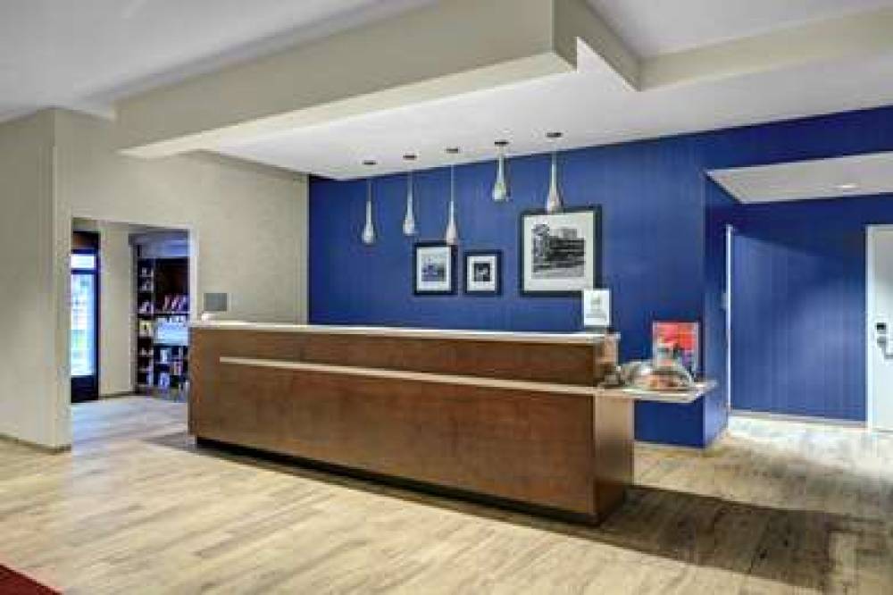 HAMPTON INN ANDAMP; SUITES RICHMOND 4