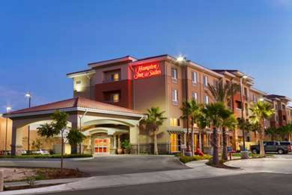 HAMPTON INN ANDAMP; SUITES SAN BERN 1