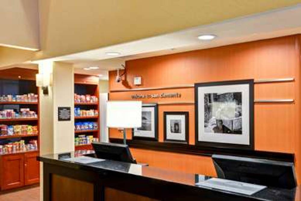 HAMPTON INN ANDAMP; SUITES SAN CLEM 7