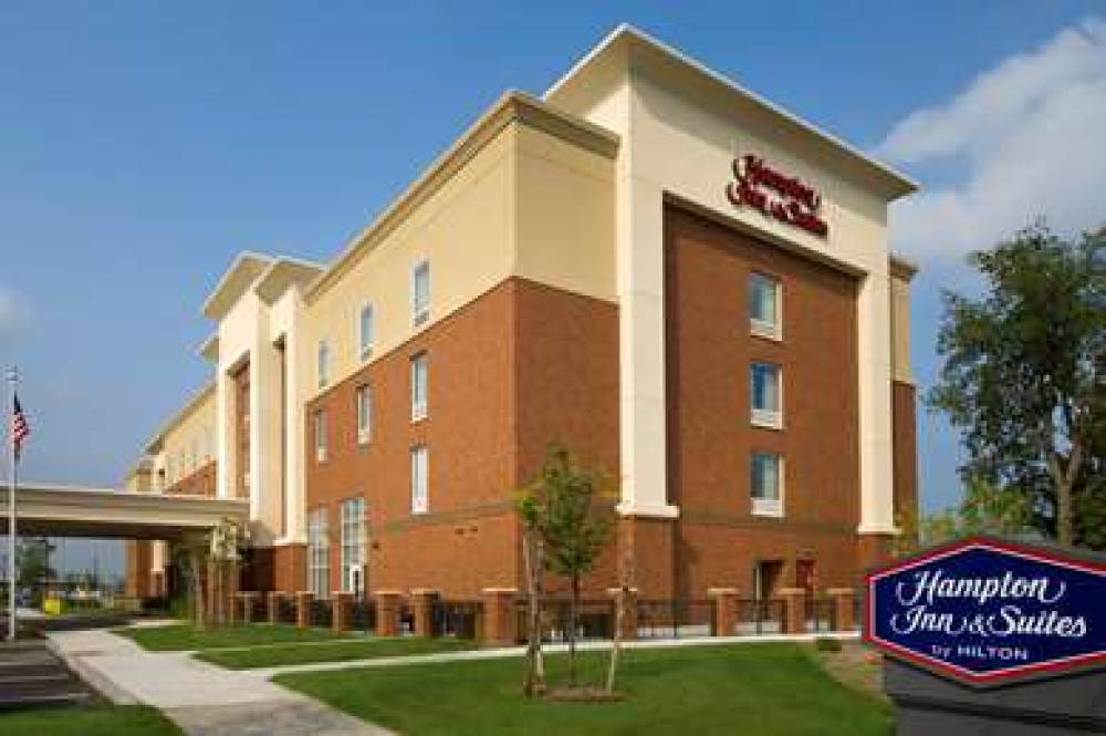 HAMPTON INN ANDAMP; SUITES SYRACUSE 2