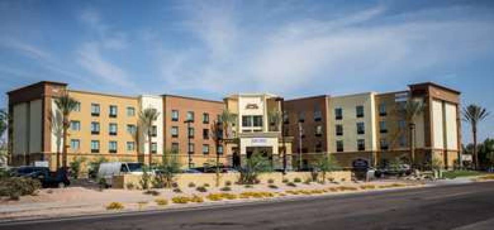 HAMPTON INN ANDAMP; SUITES TEMPE/PH 1