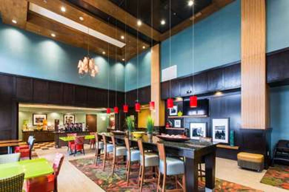 HAMPTON INN ANDAMP; SUITES TOLEDO/W 6