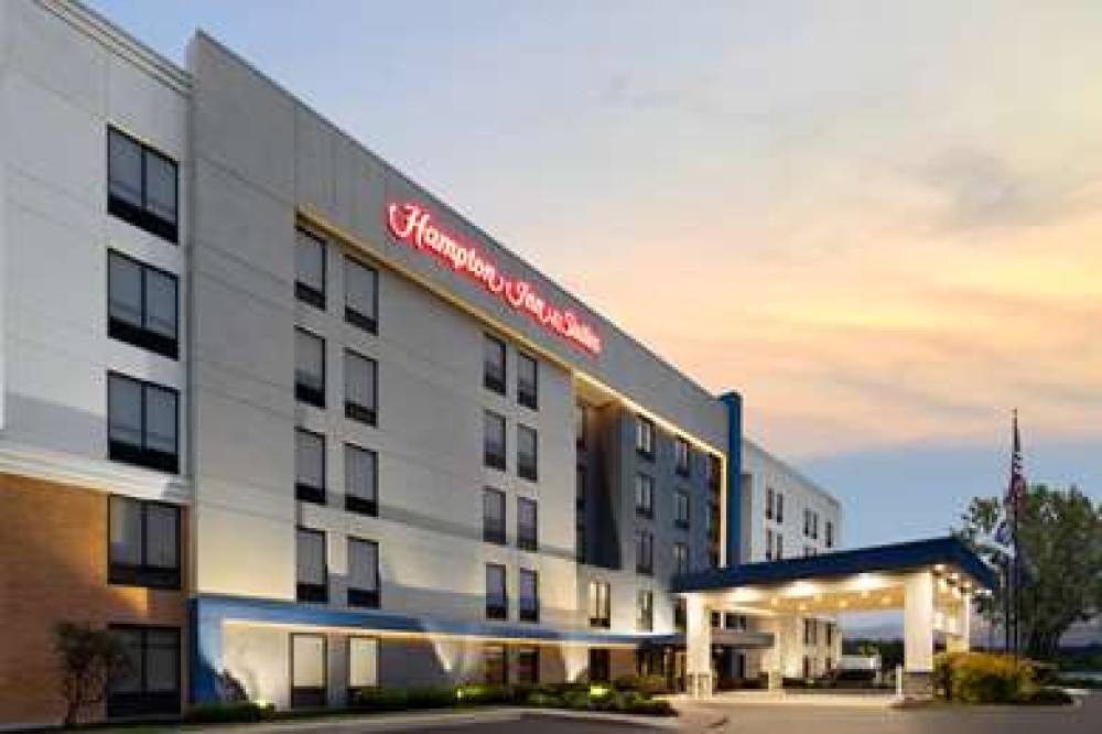 HAMPTON INN ANDAMP; SUITES VALLEY F 1