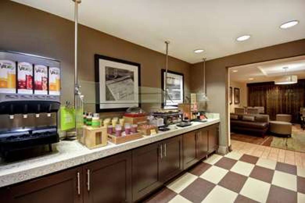 Hampton Inn Atlanta-Mall Of Georgia, GA 9