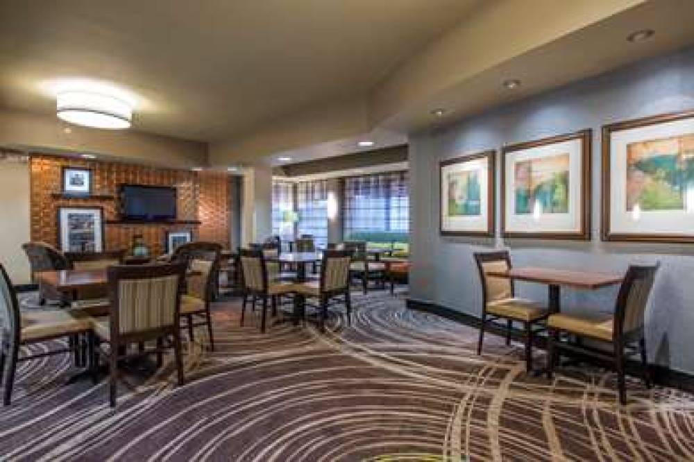 Hampton Inn Atlanta/Newnan 7