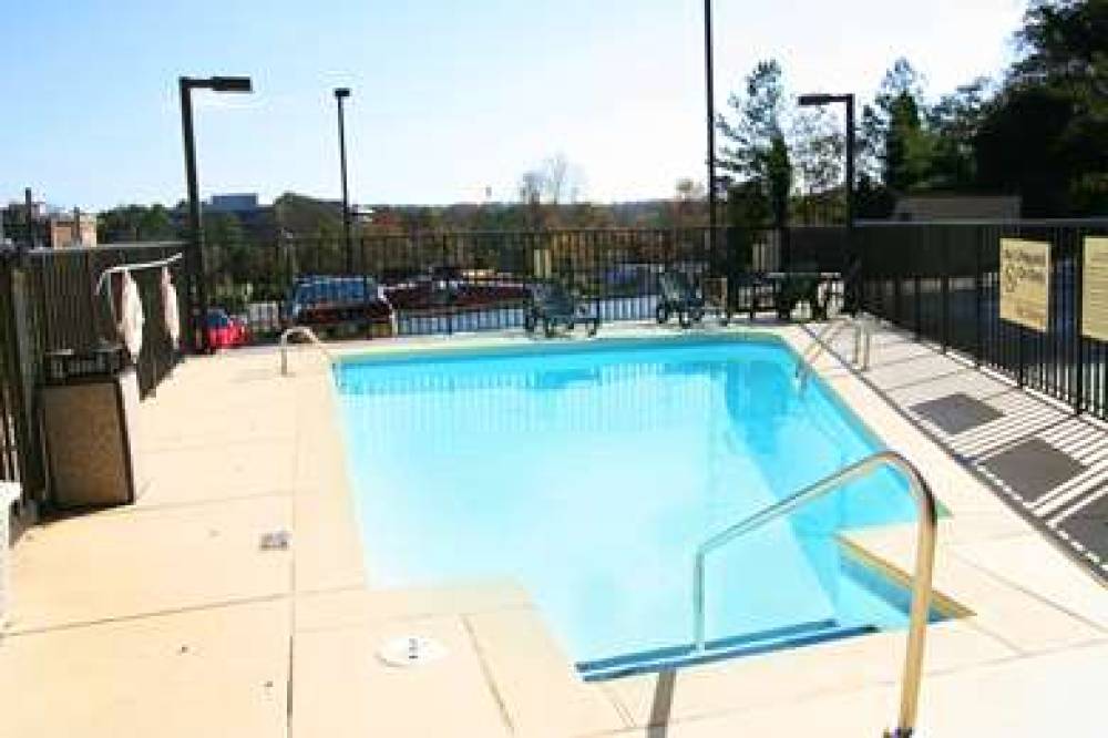 Hampton Inn Atlanta North Druid Hills 9