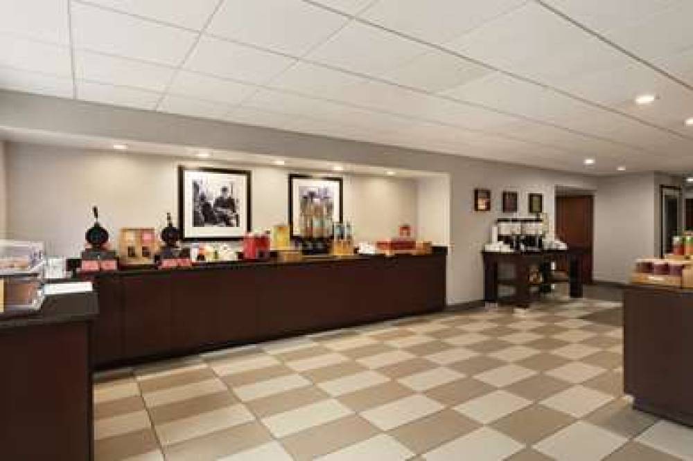 Hampton Inn Atlanta/Stone Mountain 10