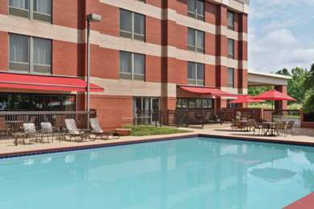 Hampton Inn Atlanta/Stone Mountain 9