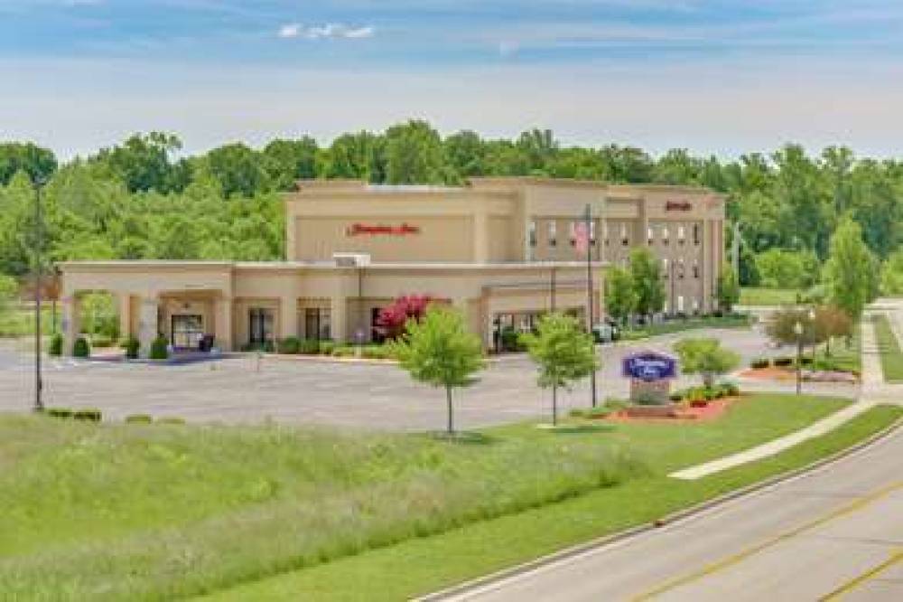 Hampton Inn Auburn, IN 1