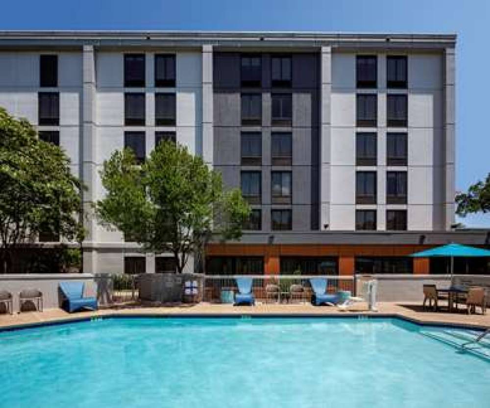 Hampton Inn Austin-Arboretum/Northwest 8