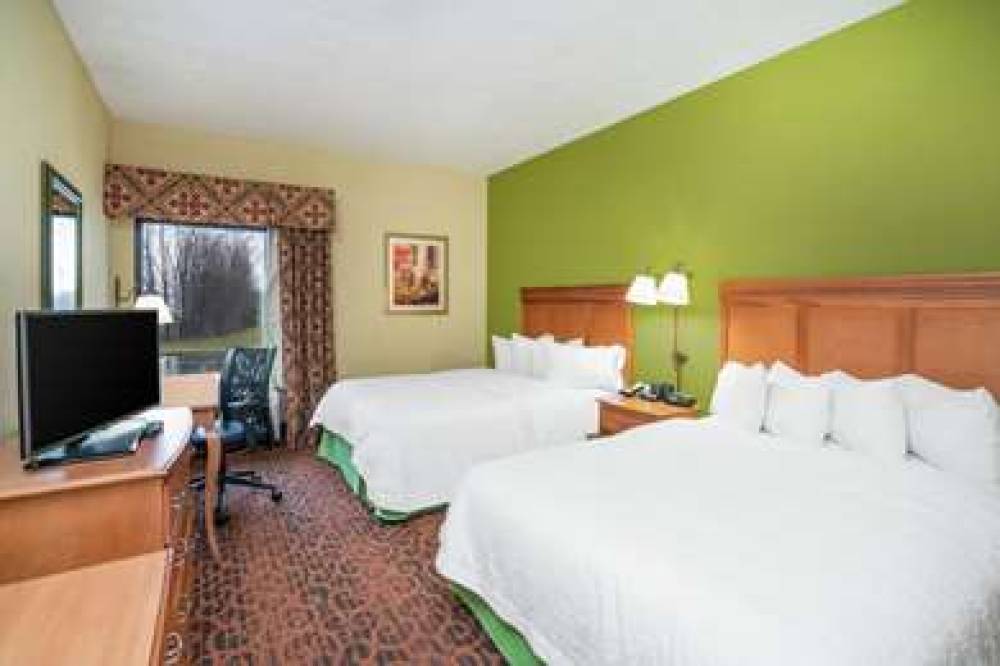 Hampton Inn Bardstown, KY 10