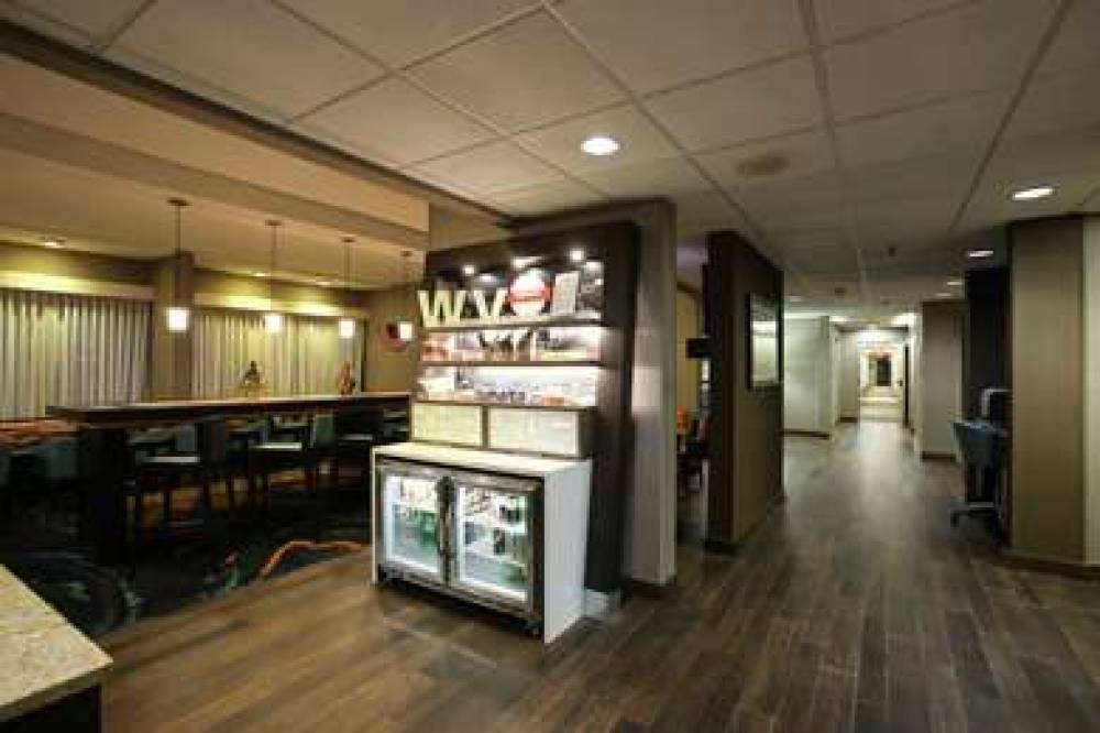 Hampton Inn Beckley 4