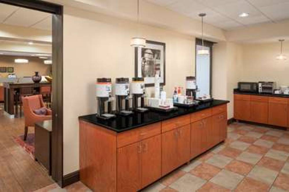 Hampton Inn Belle Vernon, PA 10