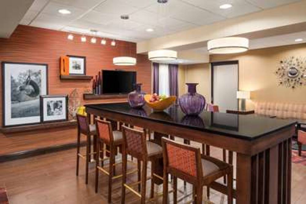 Hampton Inn Belle Vernon, PA 5