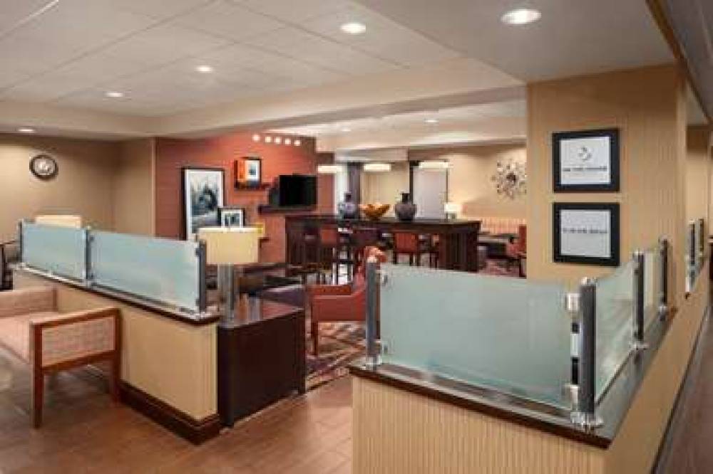 Hampton Inn Belle Vernon, PA 3