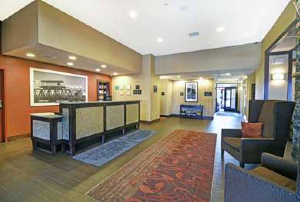 Hampton Inn Beloit 5