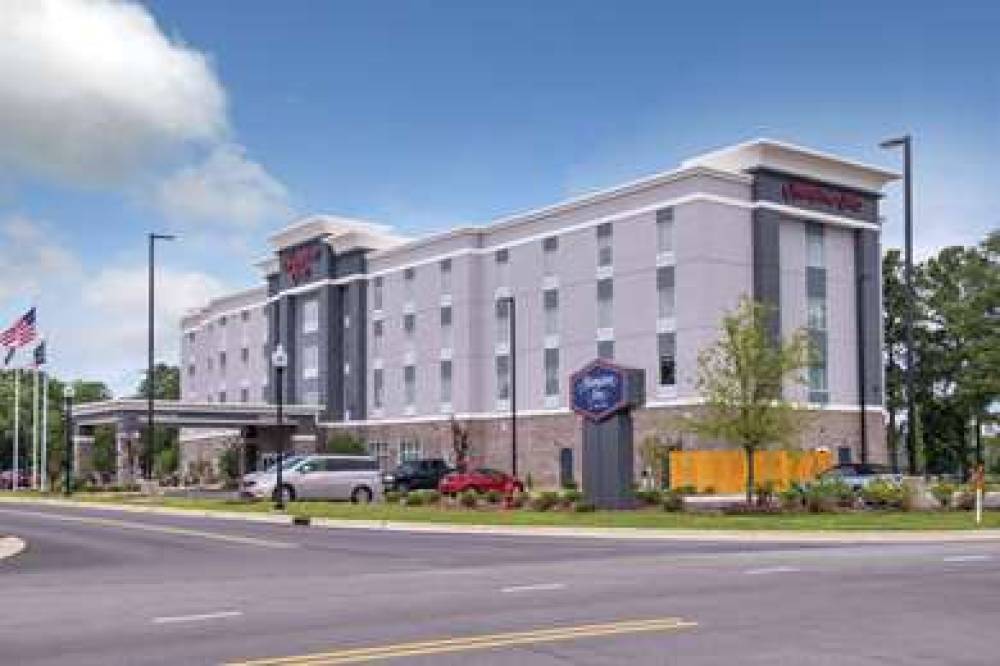 HAMPTON INN BENSON 4