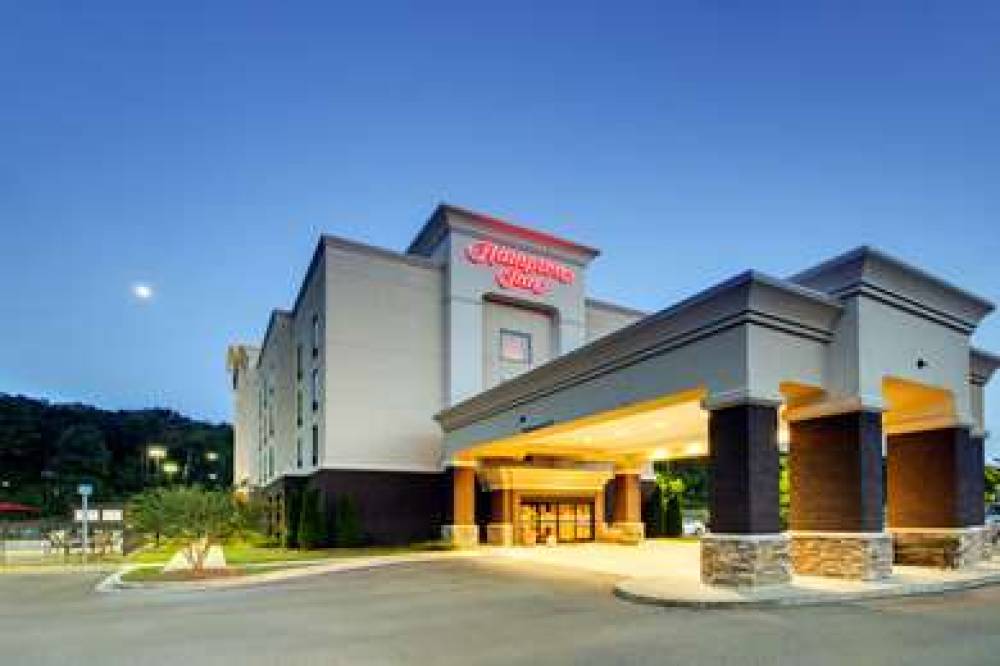 Hampton Inn Birmingham/Leeds, Al