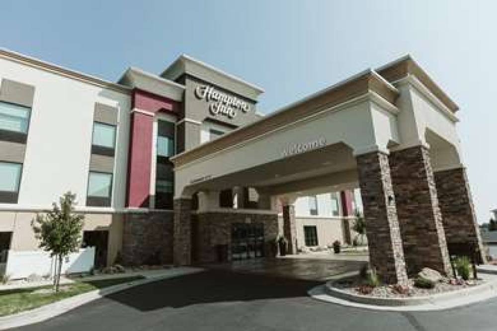 Hampton Inn Bismarck, ND 1