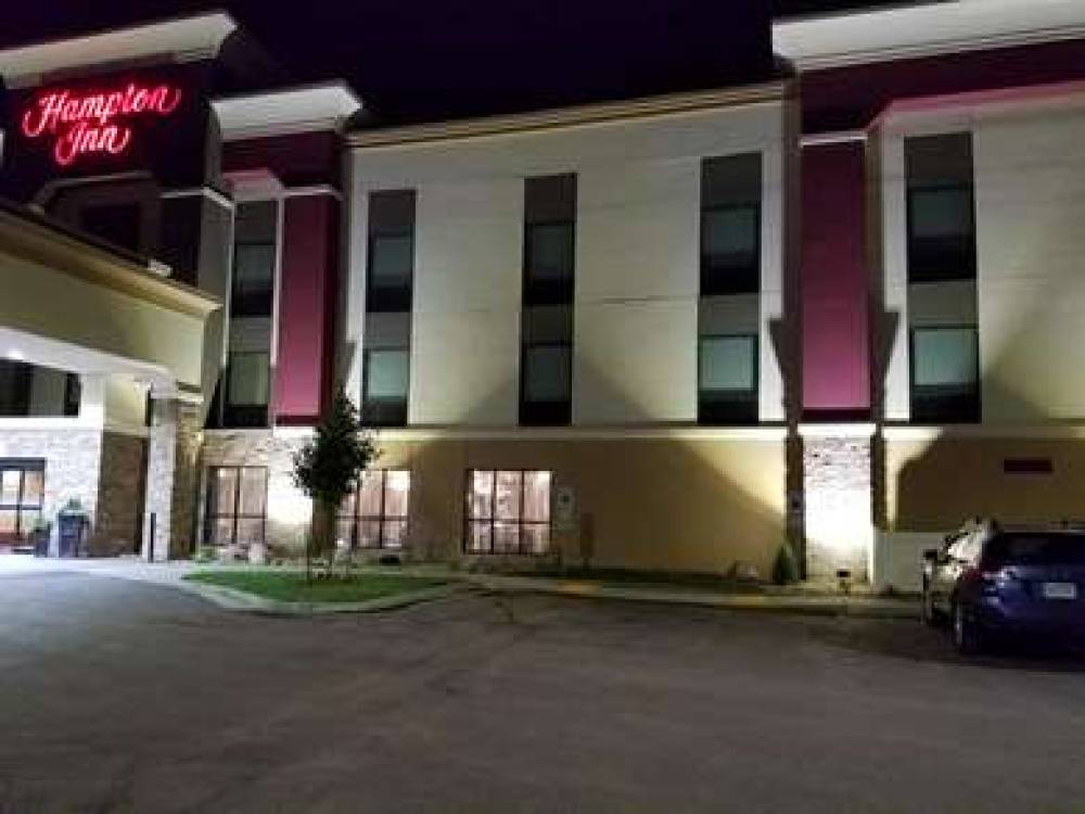 Hampton Inn Bismarck, ND 3