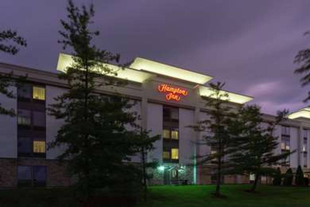 Hampton Inn Bloomington 2