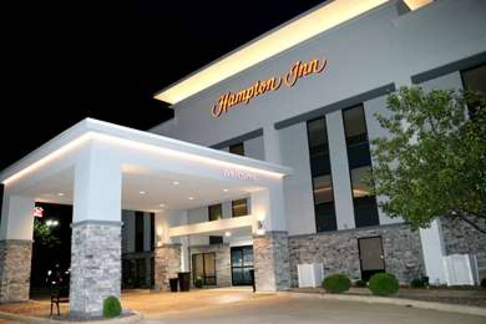 Hampton Inn Bloomington West 1