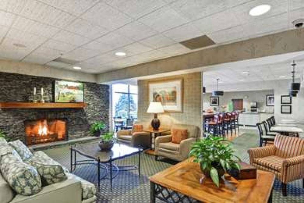 Hampton Inn Bloomsburg 9