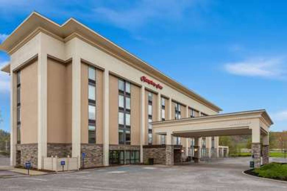 Hampton Inn Bridgeport/Clarksburg 2