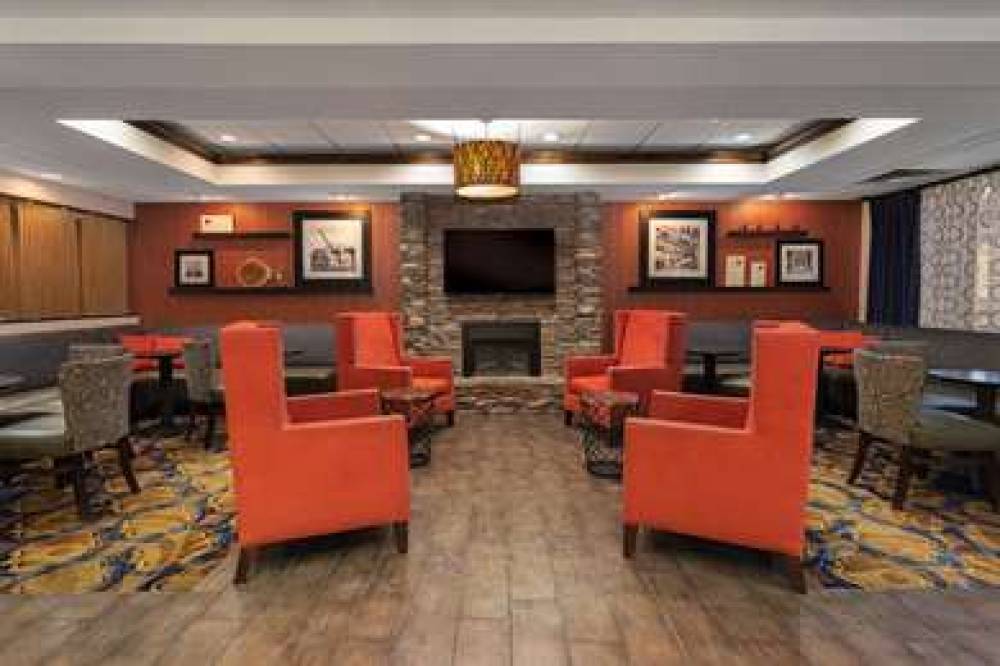 Hampton Inn Bristol 3