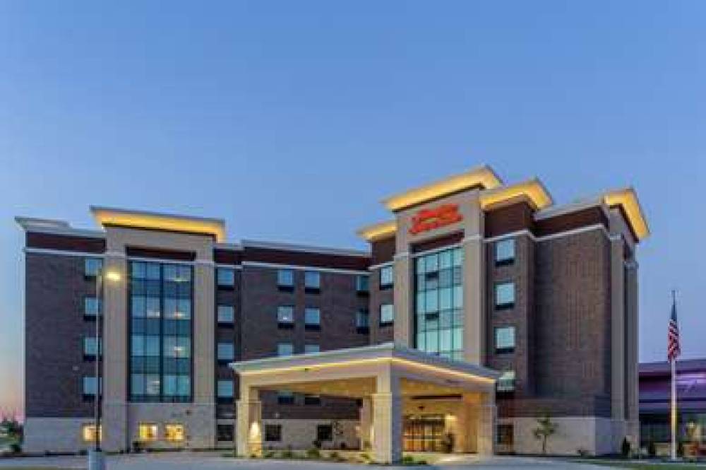 HAMPTON INN BURLINGTON, IA 2