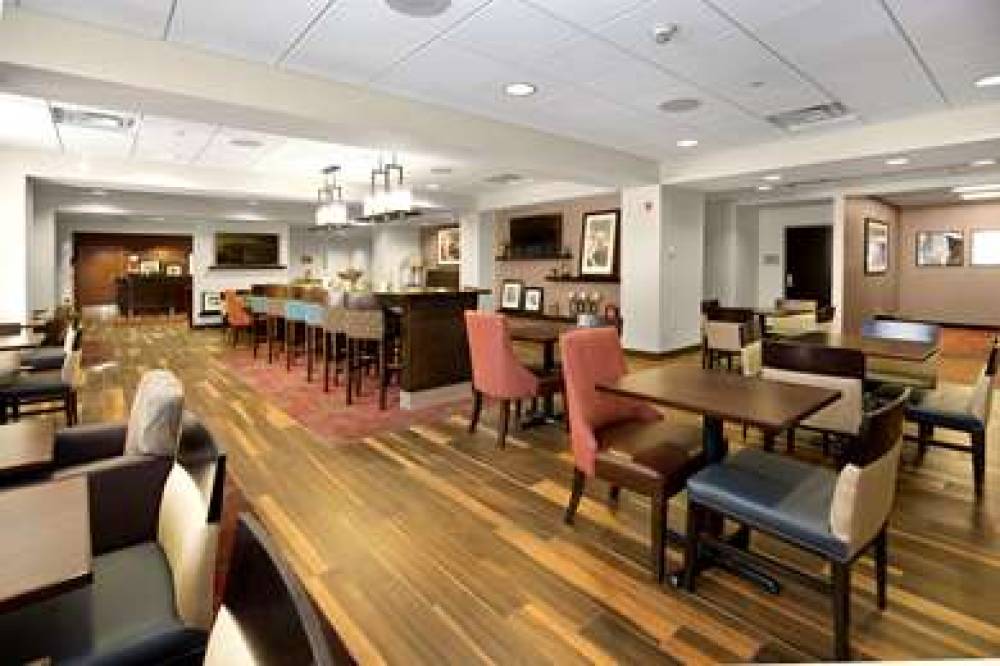 HAMPTON INN BUTLER 3