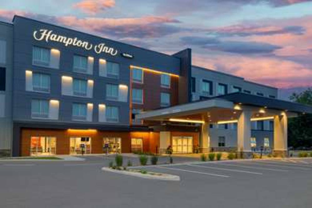 HAMPTON INN BY HILTON COBOURG 1