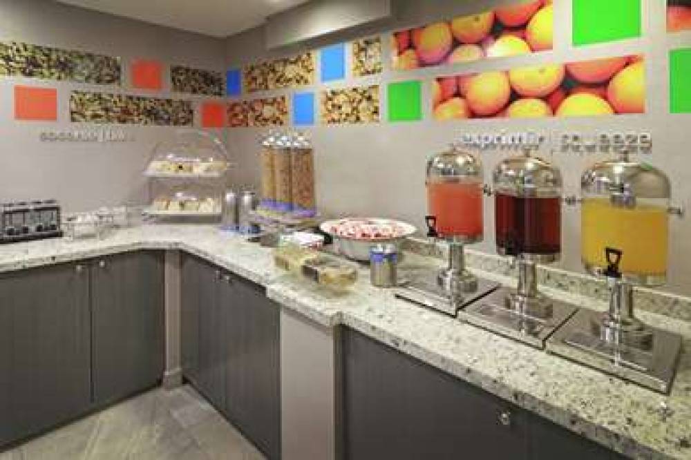 Hampton Inn By Hilton Monterrey-Airport 9