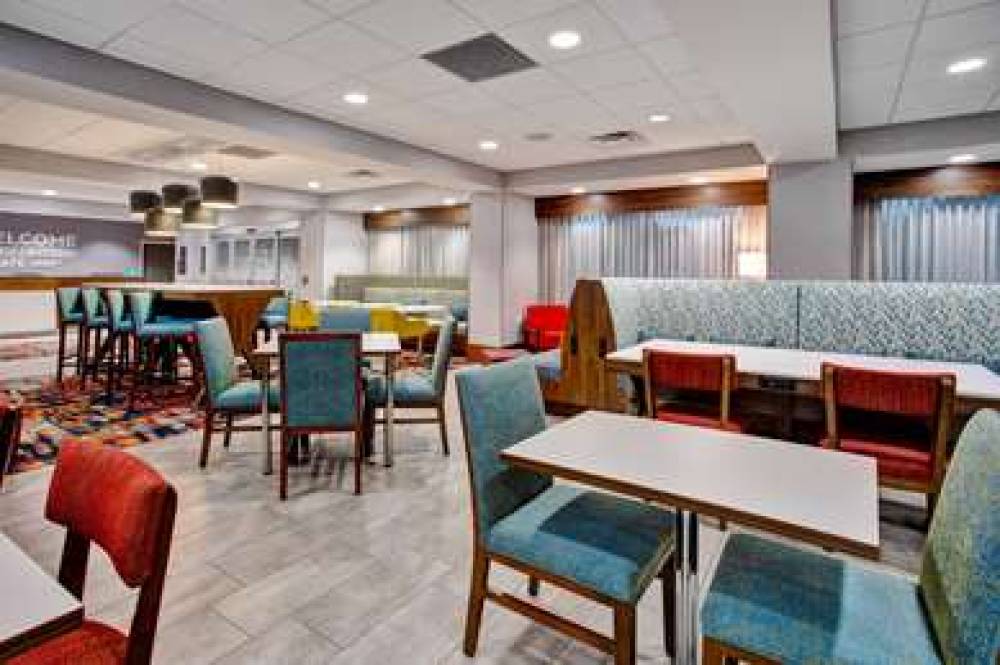 HAMPTON INN BY HILTON PARIS TN 3